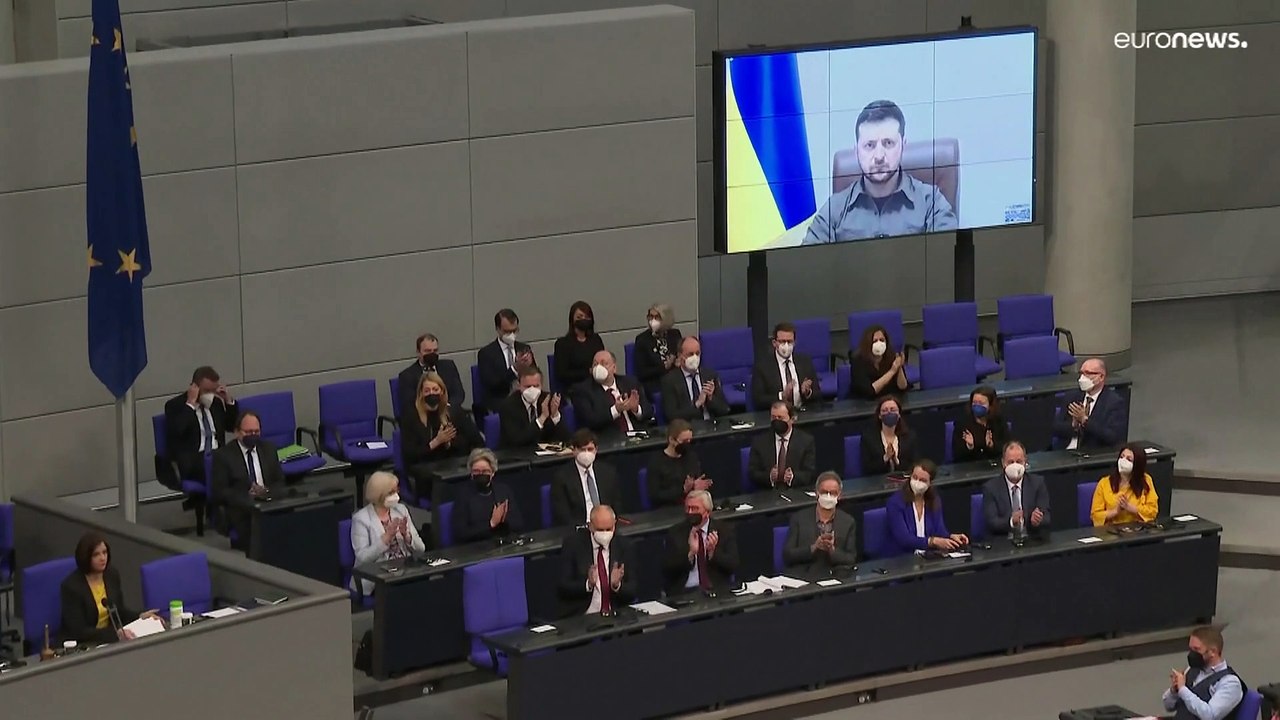 VIDEO: Selenskyjs Rede an den Bundestag und an Deutschland in voller Länge: "Ich appelliere an Sie"