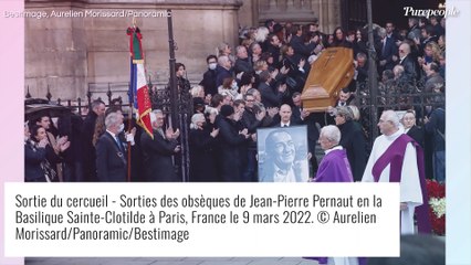 "Quelques coups de gueule" : Julia relate ses souvenirs aux obsèques de son père Jean-Pierre Pernaut