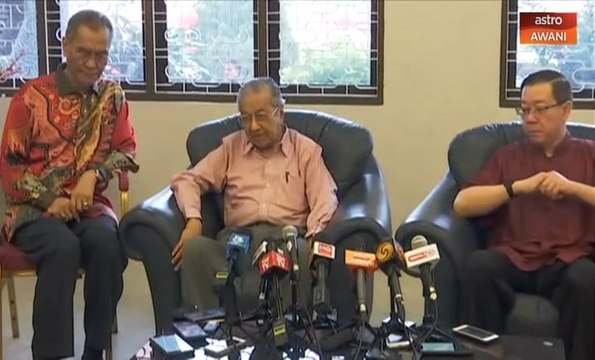 Sidang media khas Perdana Menteri, Tun Dr Mahathir Mohamad
