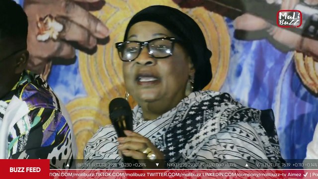 Conférence de presse d'annonce de la célébration des 45 ans de carrière de la cantatrice Ami KOITA