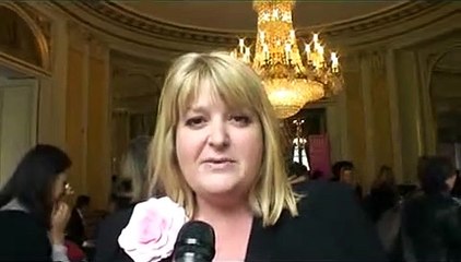 Chine Lanzmann:"Que les entreprises laissent les femmes s'organiser!"