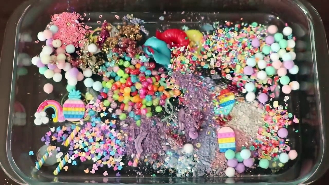 Mixing”Rainbow Cake” Eyeshadow and Makeup,parts,glitter Into Slime!Satisfying Slime Video!★ASMR★