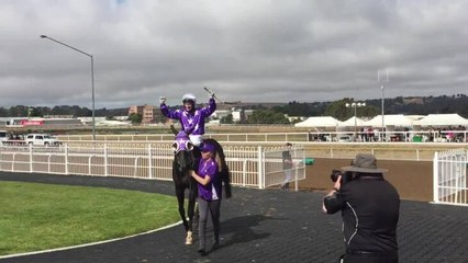2020 Devonport Cup winner Newhart and winning jockey Craig Newitt