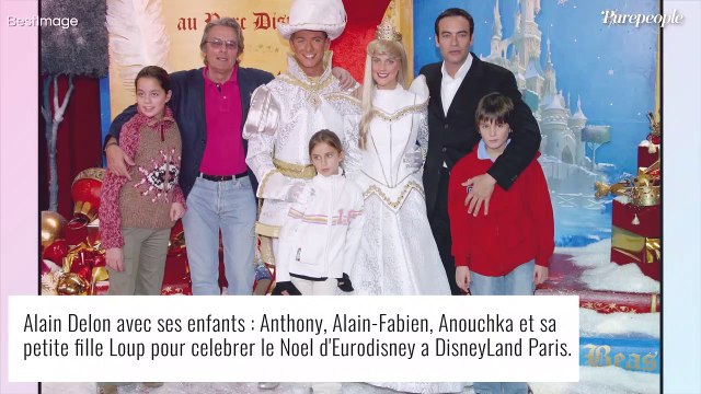 Anthony Delon a appris la naissance de sa soeur Anouchka à la radio, il se souvient : Je me suis senti exclu