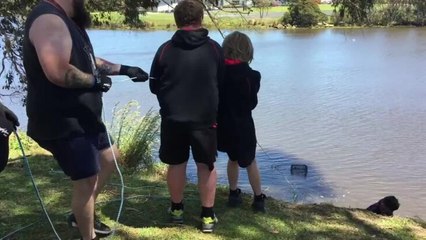 Magnet fishers clean up the Duck River
