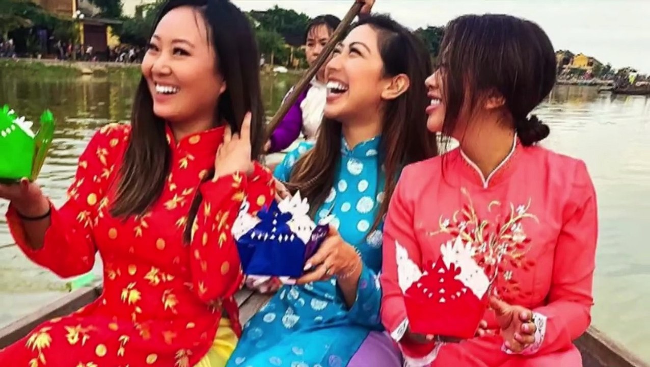 Real Life Of Mei Sou | When Calls The Heart