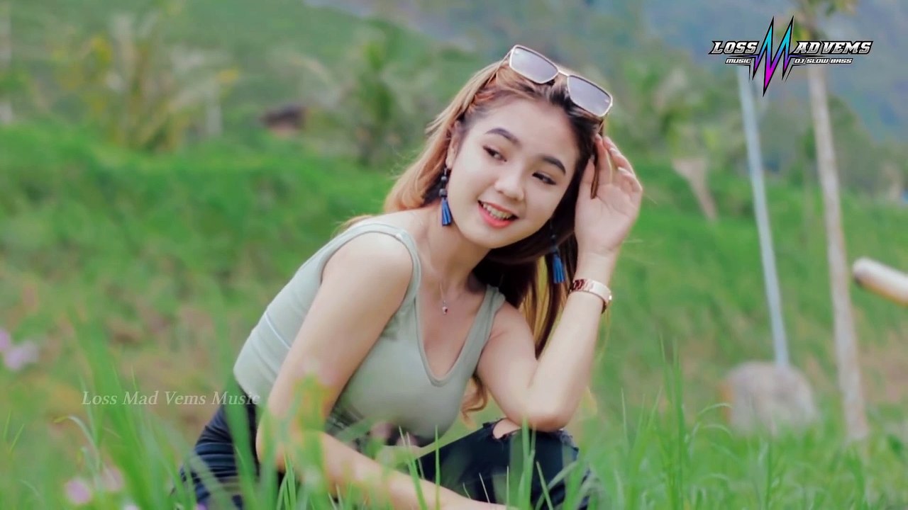 DJ TERBARU BASS BETON - MARSHMELLO MELODY PARTY