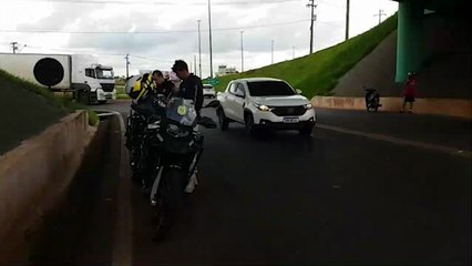 PRF realiza ação para coibir irregularidades no perímetro urbano da BR-277 em Cascavel