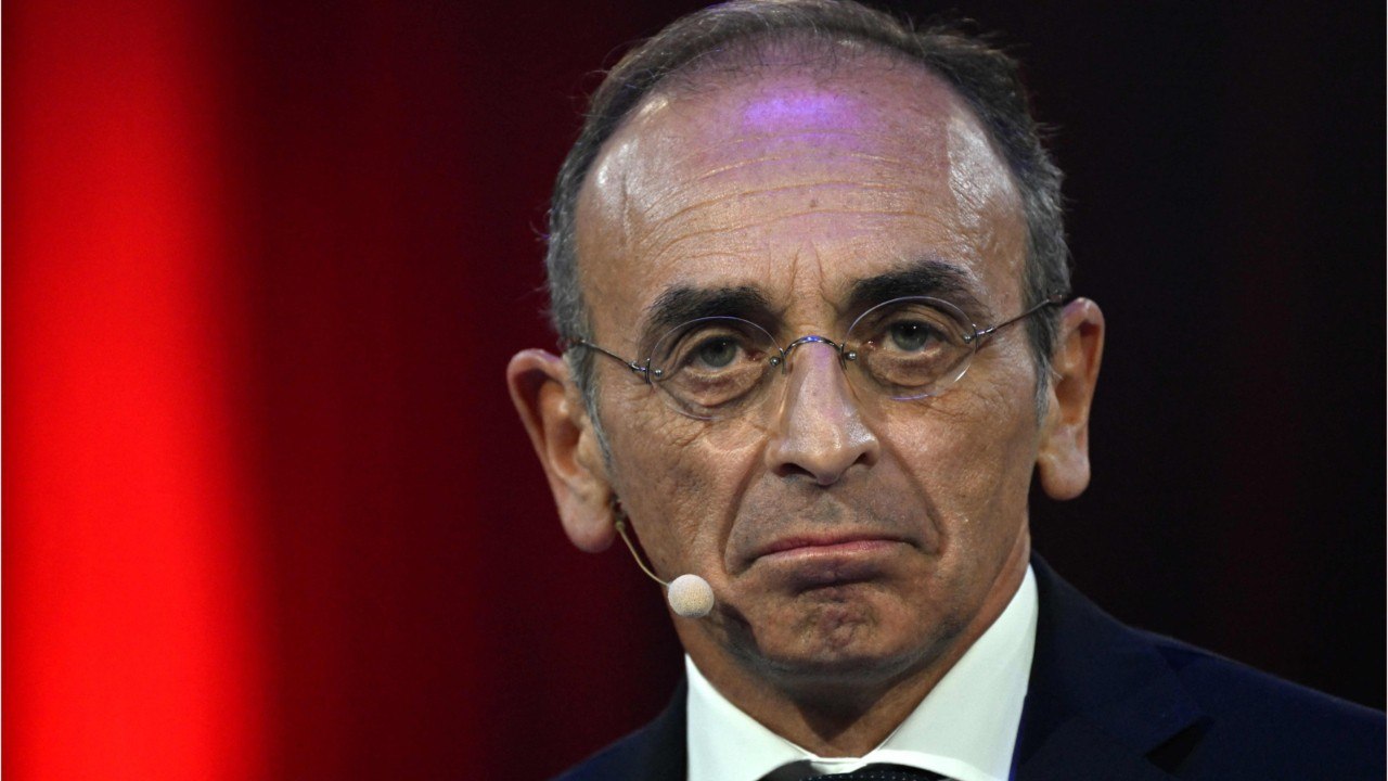 FEMME ACTUELLE - Présidentielle 2022 : Eric Zemmour fatigué par la campagne ? Ses annulations en cascade