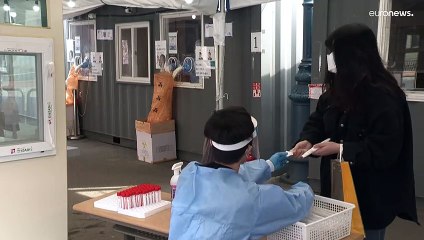 Trotz Rekordfallzahlen: Südkorea hält an Lockerungsstrategie fest