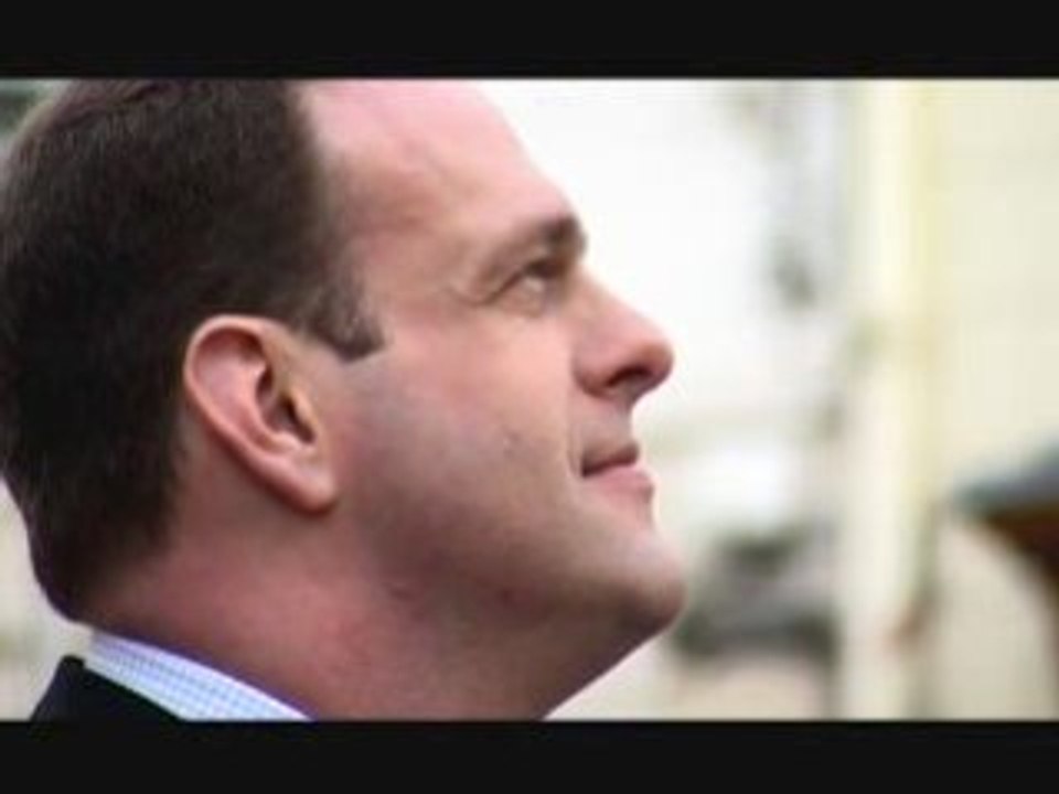 FN - Clip Hénin beaumont - Steeve Briois - Marine Le Pen