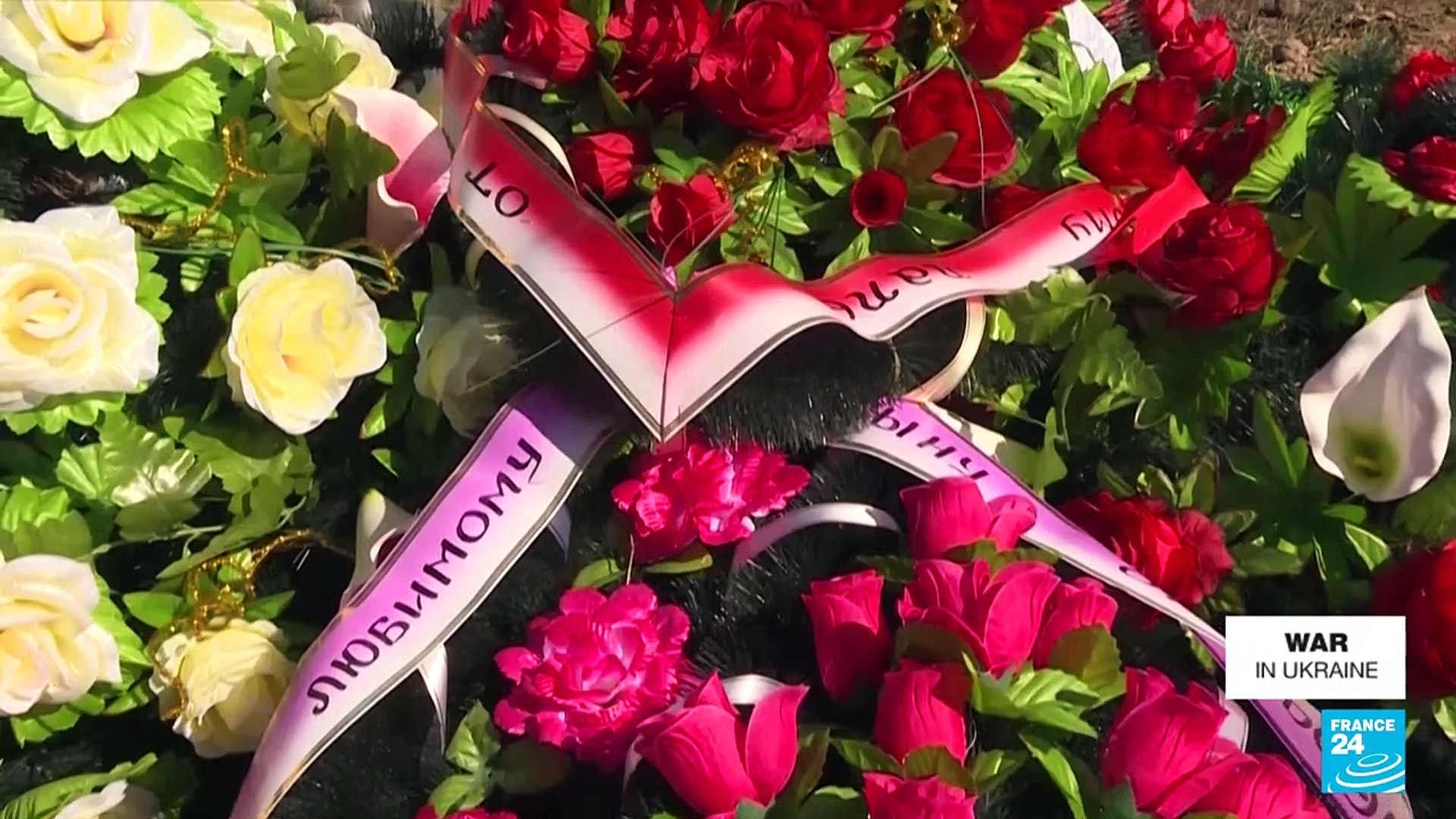 ⁣War in Ukraine: Ukrainians start to burry their fallen soldiers