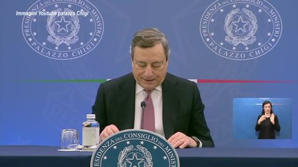 Covid, Draghi: "Con vaccini evitati quasi 80mila decessi nel 2021"
