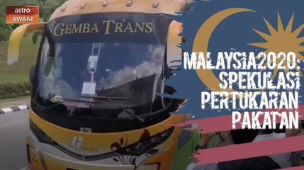 Dua buah bas dengan lebih 10 kenderaan membawa Ahli Parlimen BN ke Istana Negara