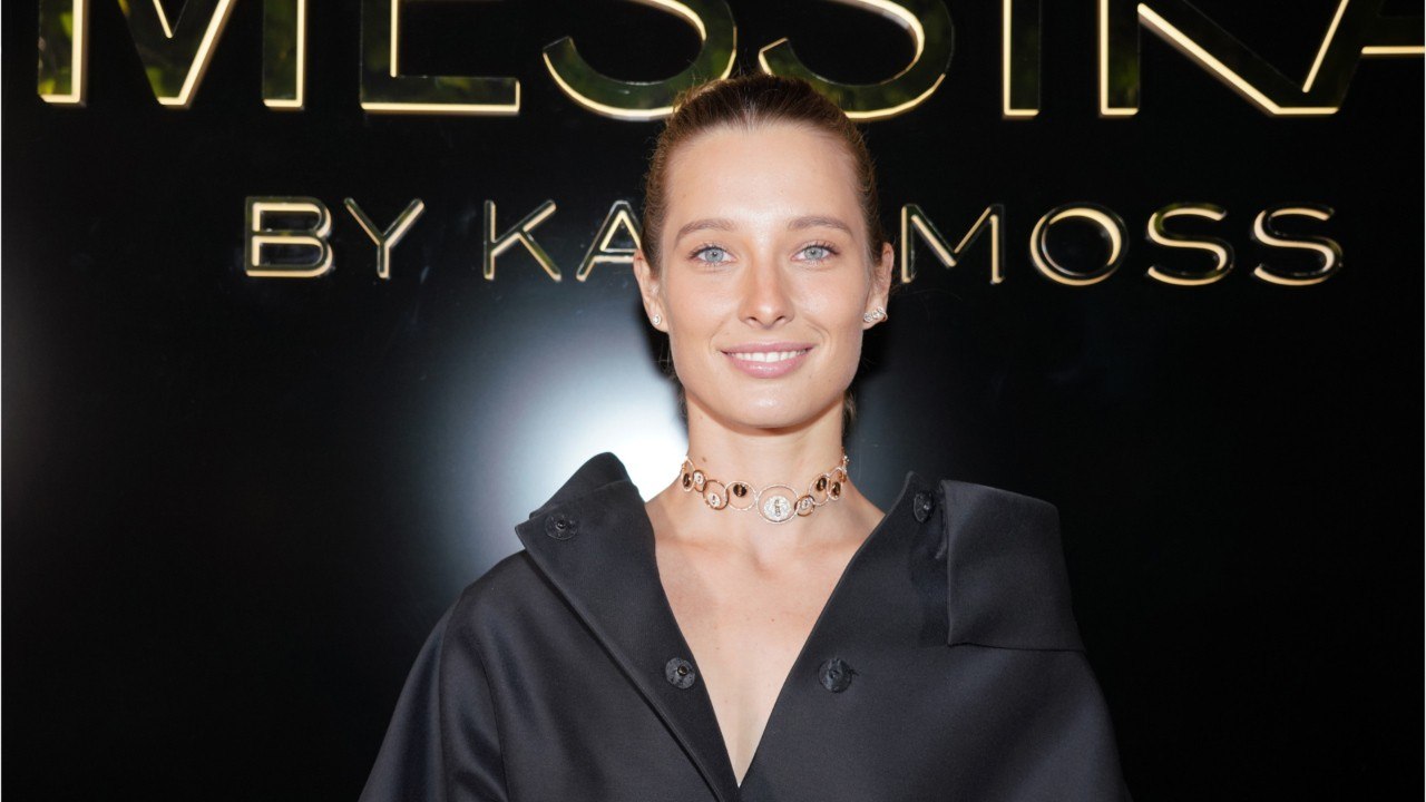 VOICI : PHOTO Ilona Smet enceinte : la fille de David Hallyday dévoile un nouveau cliché de son ventre très arrondi