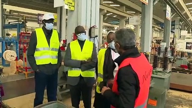 (Projet 2000 villages électrifiés ) Cheikh Diop a visité les locaux de ses fournisseurs marocains en matériaux électriques ( PUDC )