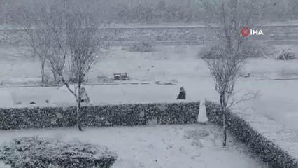 E-5 Karayolu beyaza büründü, sürücüler zor anlar yaşadı