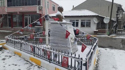 Tekirdağ'da kar yağışı; Çerkezköy'de okullar tatil, Çorlu'da uçuşlar iptal