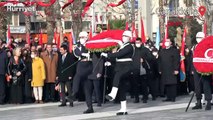 18 Mart Deniz Zaferi’nin 107 yılı törenleri çelenk sunumu ile başladı