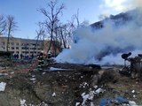Son dakika haber | Rusya Kiev'de yerleşim bölgesini vurdu: 1 ölü, 4 yaralı