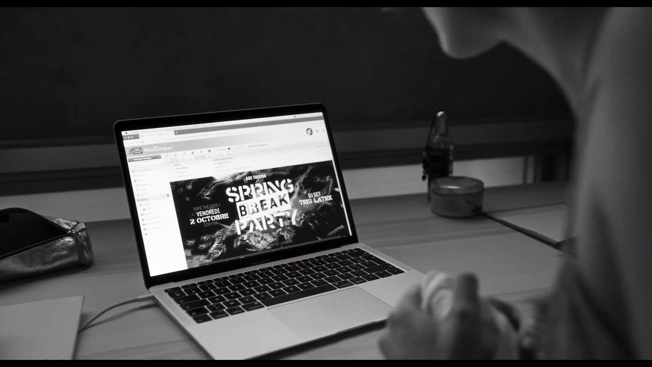 WO IN PARIS DIE SONNE AUFGEHT Film - Clip und Trailer