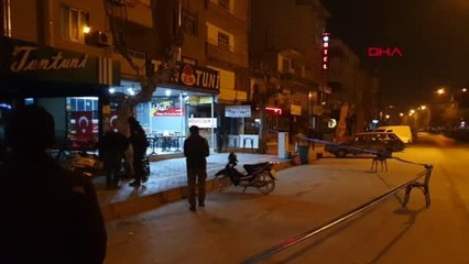 KENDİSİNDEN AYRILAN ESKİ SEVGİLİSİNİ BAŞKA BİRİYLE GÖRÜNCE KURŞUN YAĞDIRDI