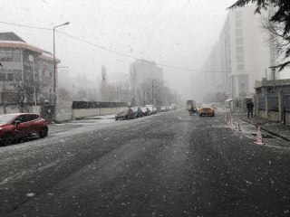 İstanbul'da kar yağışı etkili oluyor