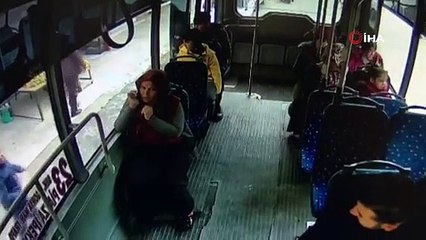 Kapkaççı kaptı, yolcular film gibi izledi