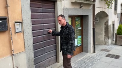 Ucraina, vigile del fuoco porta in Italia una coppia di anziani e li ospita in casa