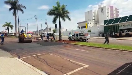 Trecho da Avenida Brasil, na Região da Fag, é interditado para obras de manutenção no asfalto
