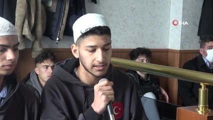 Sivaslı öğrenciler cami saldırısında ölen Müslümanları unutmadı