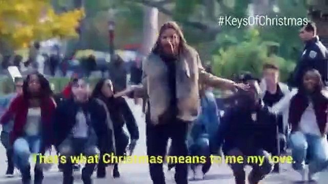 Ciara sort un nouveau clip et concurrence Mariah Carey