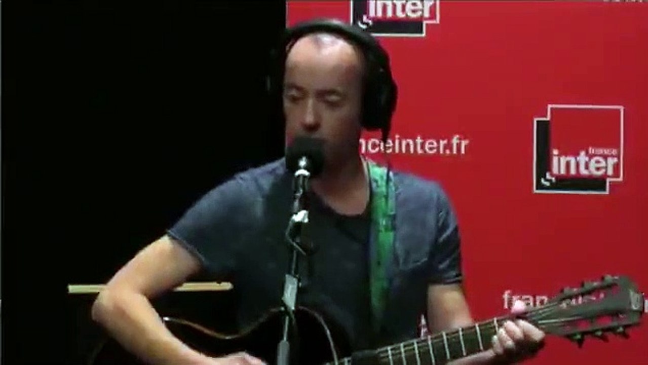 Public (Bad) Buzz : Une chanson sur l'attentat d'Istanbul choque