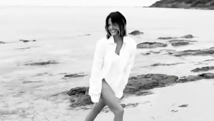 Caroline Receveur sort son premier livre “No Filter” ! Découvrez la couverture !