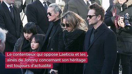 Une lettre de Johnny Hallyday datant de 2011 refait surface et Laeticia peut s'en réjouir !