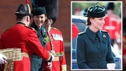 Kate éblouit dans un vert saisissant alors que la duchesse rejoint le prince William lors de la visi