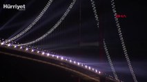 1915 Çanakkale Köprüsü'nde lazer ışık gösterisi