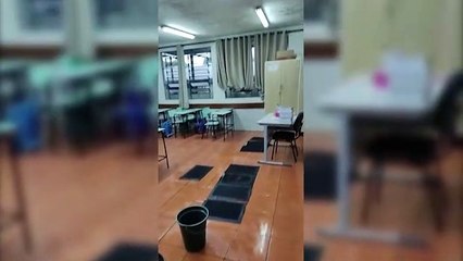 Água da chuva invade Escola Neiva Ewald no Bairro Presidente