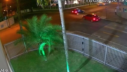 Veja imagens do acidente que vitimou jovem de 21 anos ontem (17)