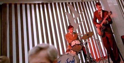 The Optimists S01 E11