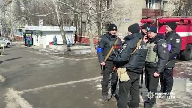 Nuevos bombardeos sobre la ciudad ucraniana de Kramatorsk destruyen decenas de viviendas