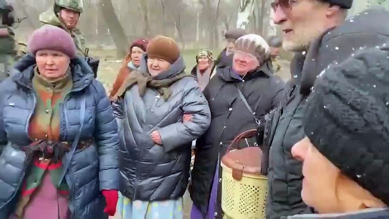 ЧЕЧЕНСКИЙ СПЕЦНАЗ спасает жителей Мариуполя