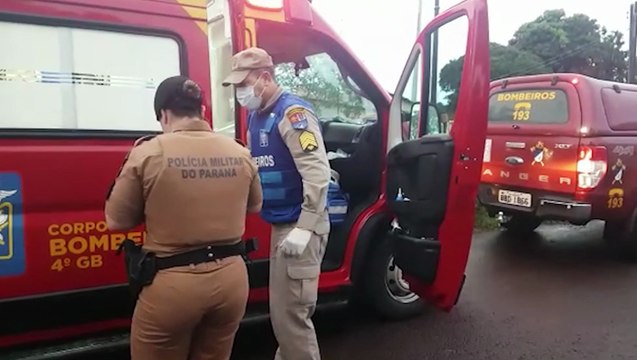 Conforme oficial do Corpo de Bombeiros, segunda vítima baleada morreu segundos após ser atingida