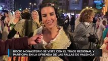 Rocío Monasterio se viste con el traje regional y participa en la Ofrenda de las Fallas de Valencia