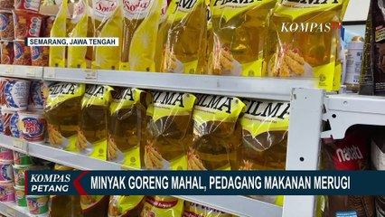 Descargar video: Sejumlah Pedagang Makanan Keluhkan Harga Minyak Goreng Mahal