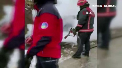 Sakarya Hendek'te araç içinde soba kovasını yaktı, yangında hayatını kaybetti