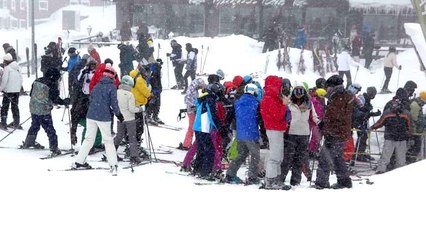 Uludağ'da kar kalınlığı 2 metreye yaklaştı, pistler doldu taştı