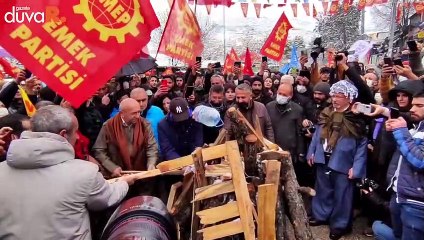 Dersim’de yoğun kar yağışına rağmen Newroz coşkusu