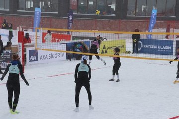 CEV Kar Voleybolu Avrupa Turu, Erciyes'te başladı