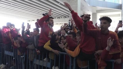 GAZİANTEP - Galatasaray kafilesi Gaziantep'e geldi